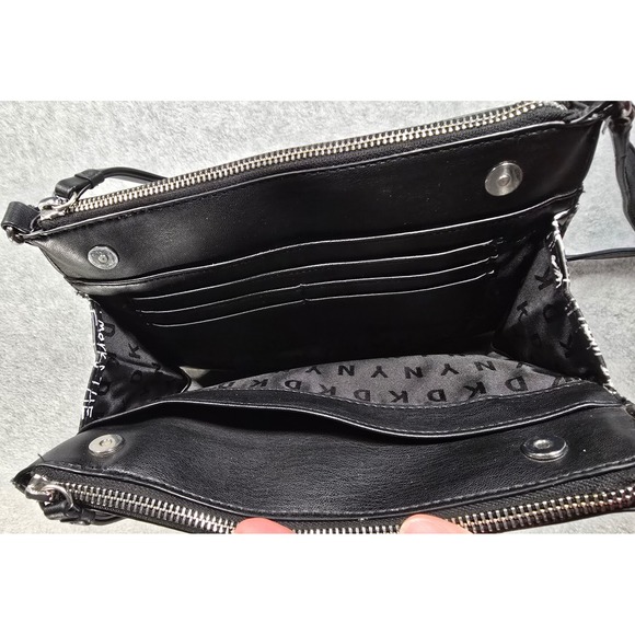 DKNY Bryant Park Black Graffiti Print Crossbody Bag Purse Streetwear 2021 - Picture 8 of 12